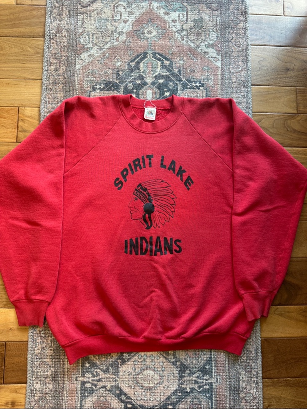Vtg 80s Spirit Lake Indians sweatshirt Sz xl